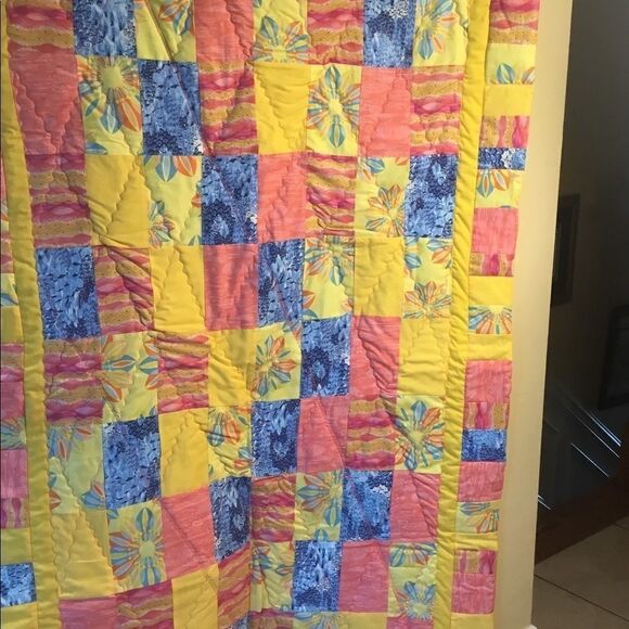 Handmade Lap Quilt for Adult or Child - Picture 2 of 7